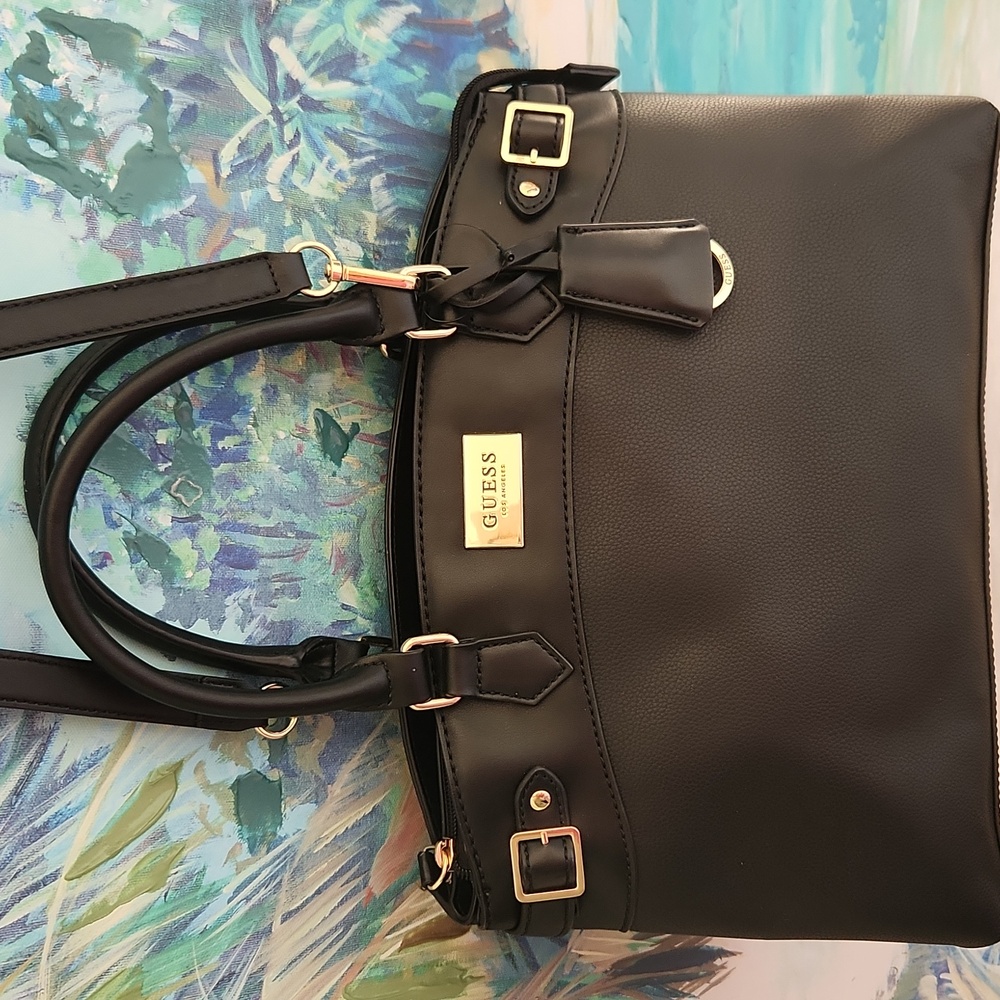 Black Guess 2 Way Bag..Beautiful!
